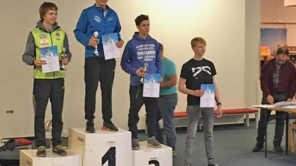 Milena und Lukas beim Deutschlandpokal auf dem Podest