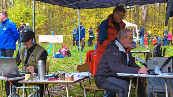 49.Erfurter Crosslauf der Wintersportler mit Start in den 23. Sparkassen-Cup im Skilauf