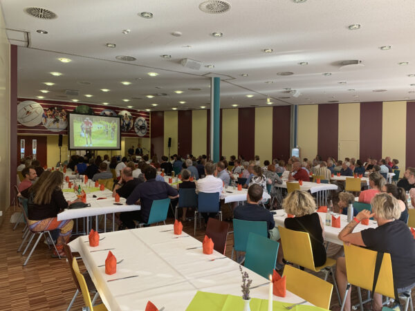 20 Jahre Skisportverein Erfurt 02 e.V. – es war eine heitere Jubiläumsveranstaltung